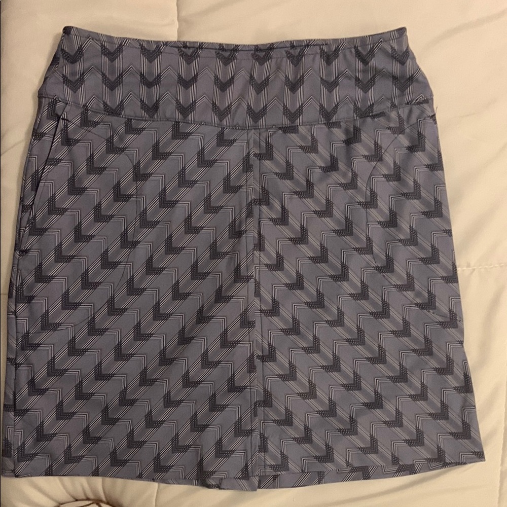 Gray Zigzag Pattern Skirt - image 1